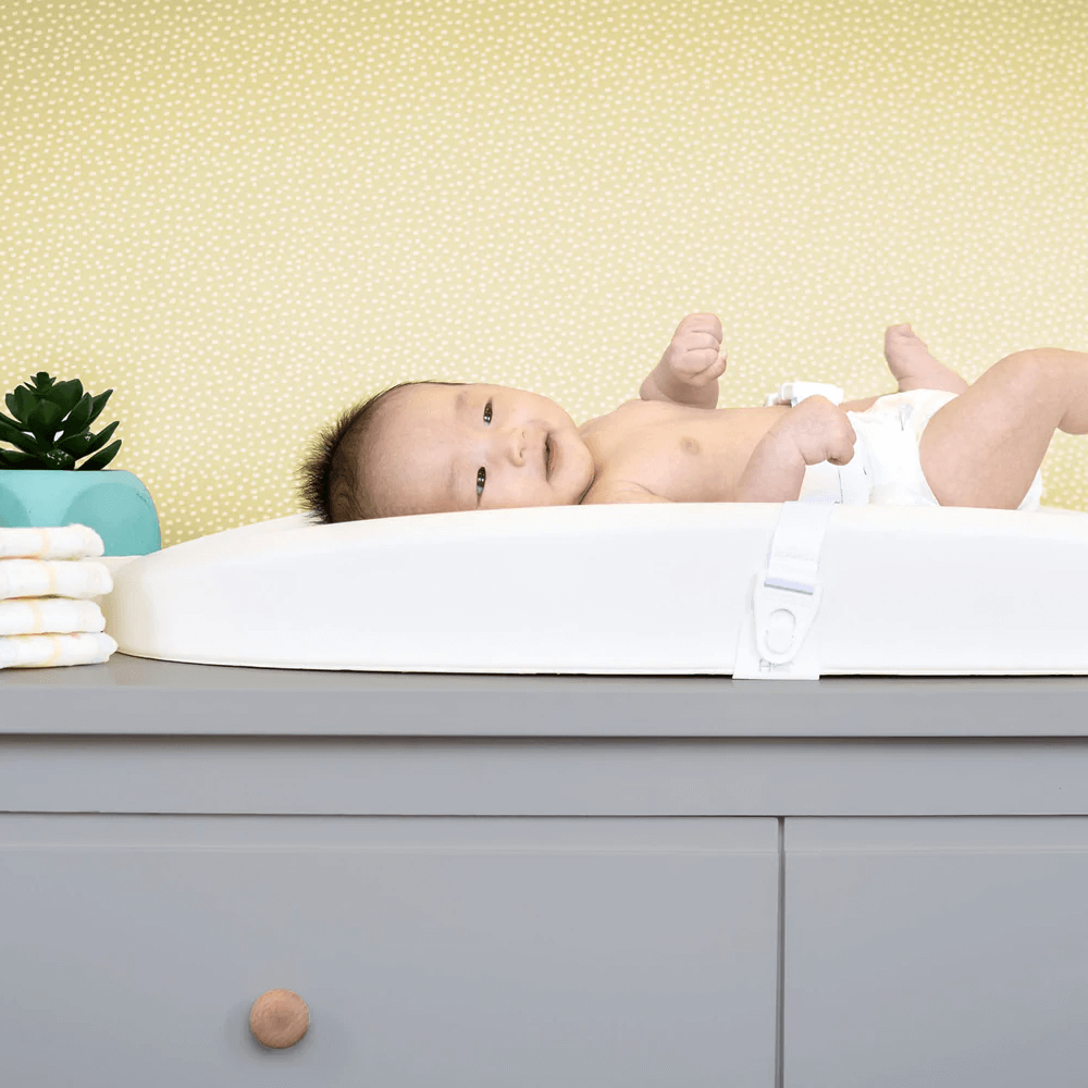 Hatch Grow Smart Changing Pad And Scale Small Night Light